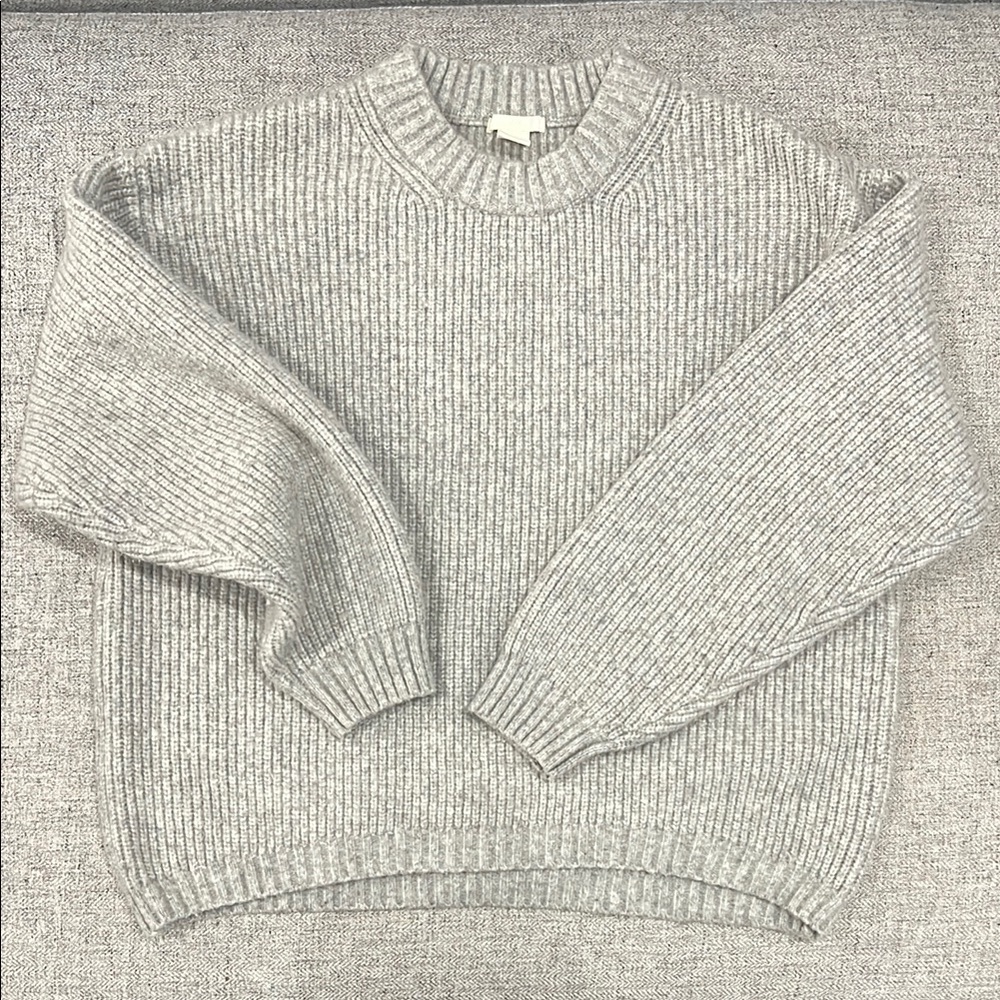 H&M Gray Ribbed Knit Sweater